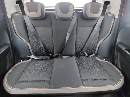 Fiat Mobi 1.0 EVO FLEX TREKKING MANUAL
